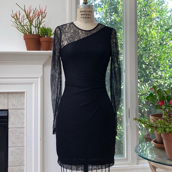 Last one!! ❤️ BCBG ❤️ Asymmetrical Lace Dress - Picture 2 of 8